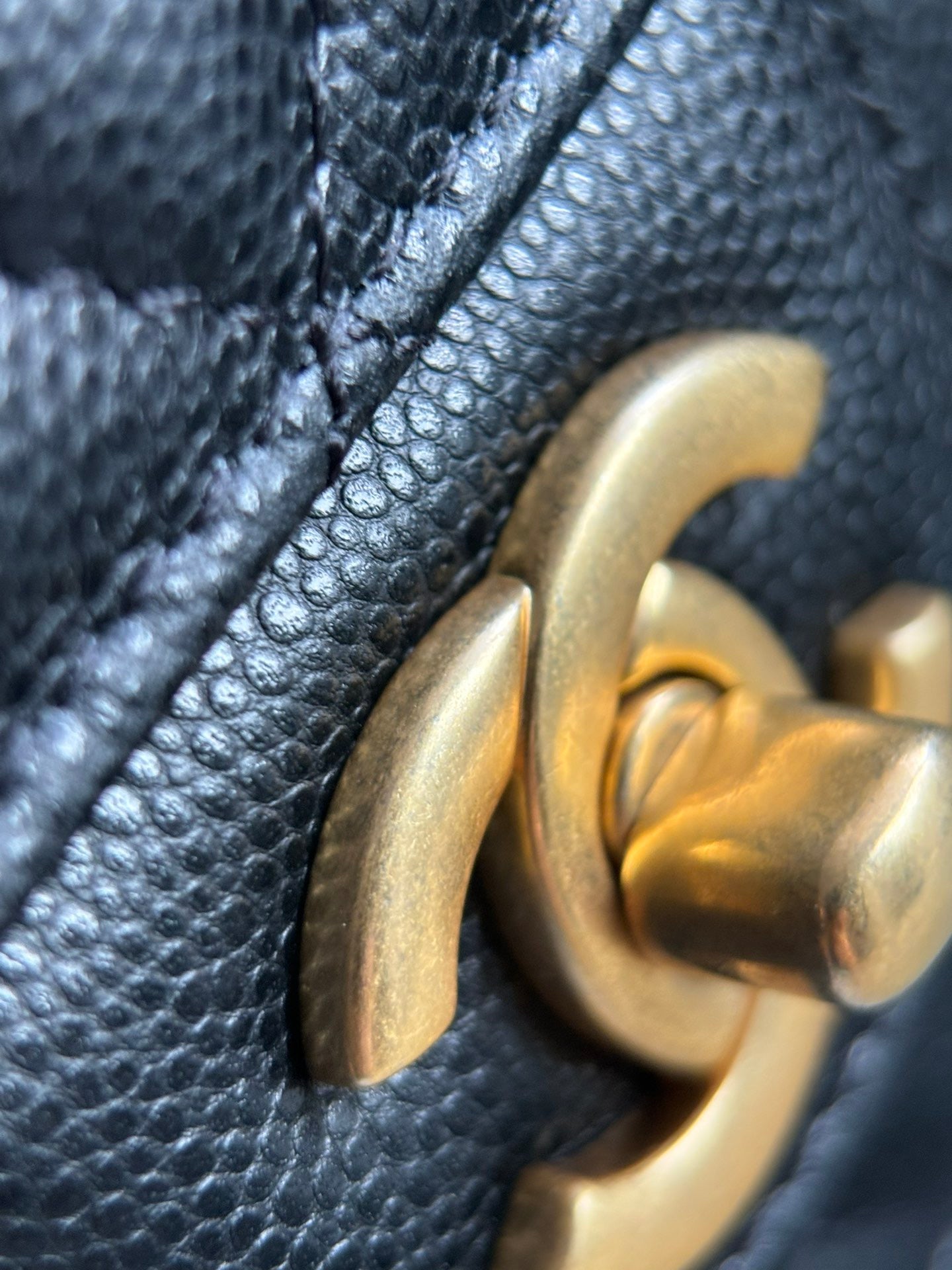 CHANEL-24K Handheld Flap bag golden/sliver