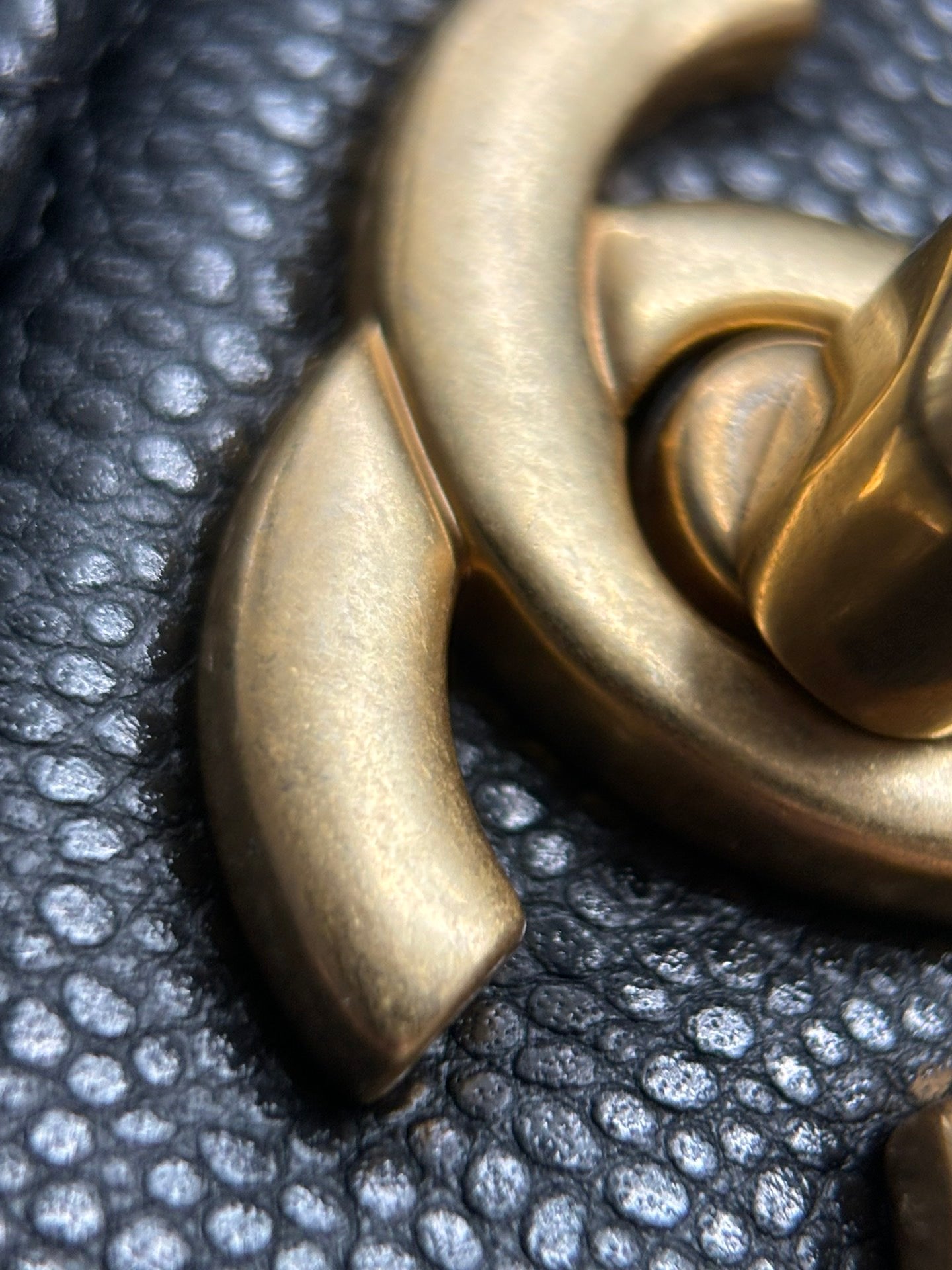 CHANEL-24K Handheld Flap bag golden/sliver