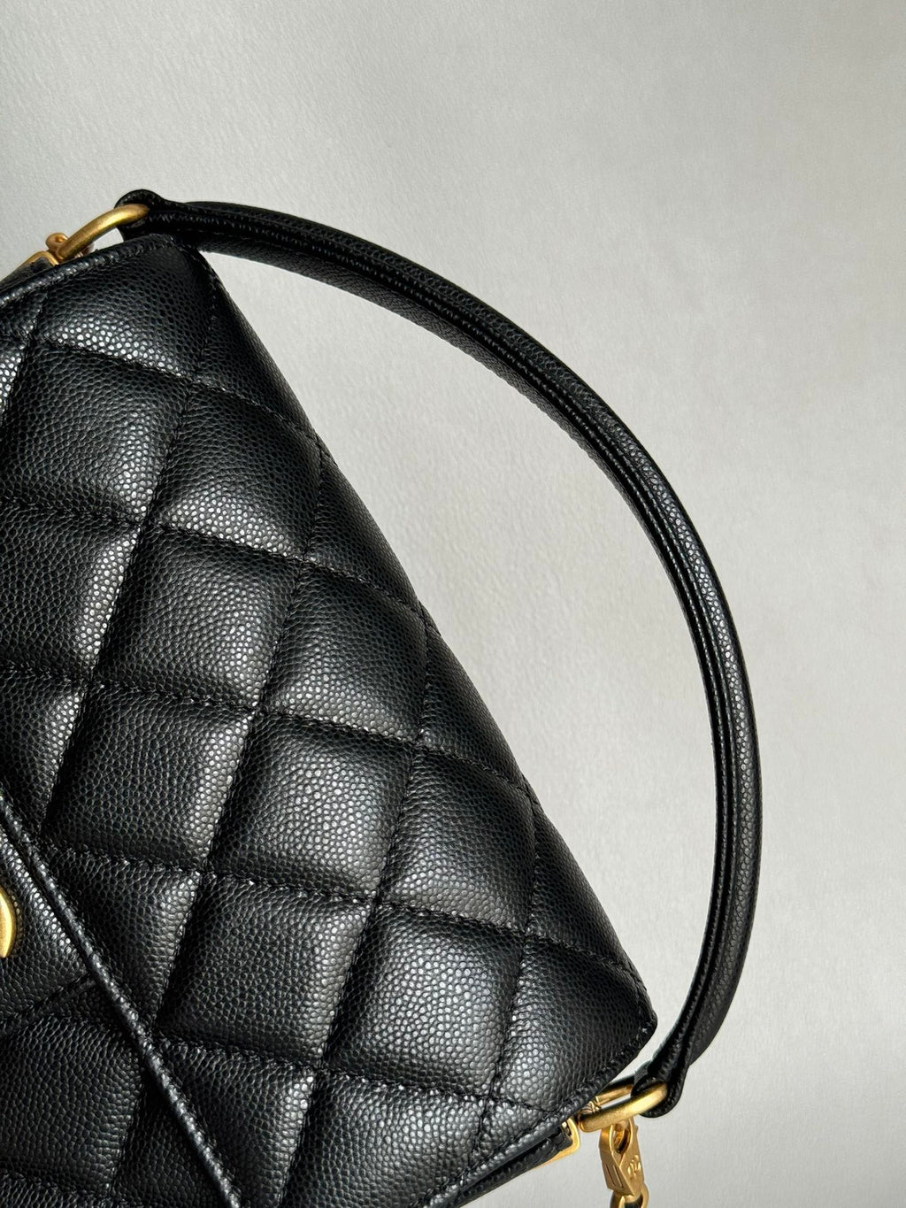 CHANEL-24K Handheld Flap bag golden/sliver