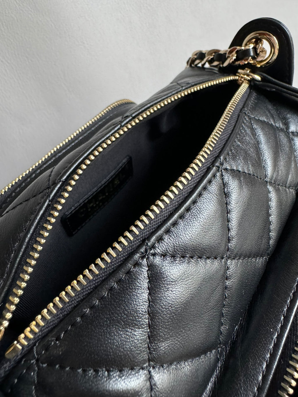 CHANEL-24K CAMERA bag golden/sliver