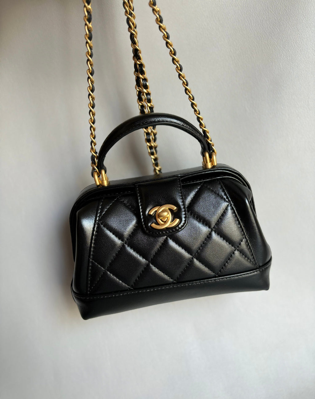 CHANEL-25c Doctor bag golden/sliver