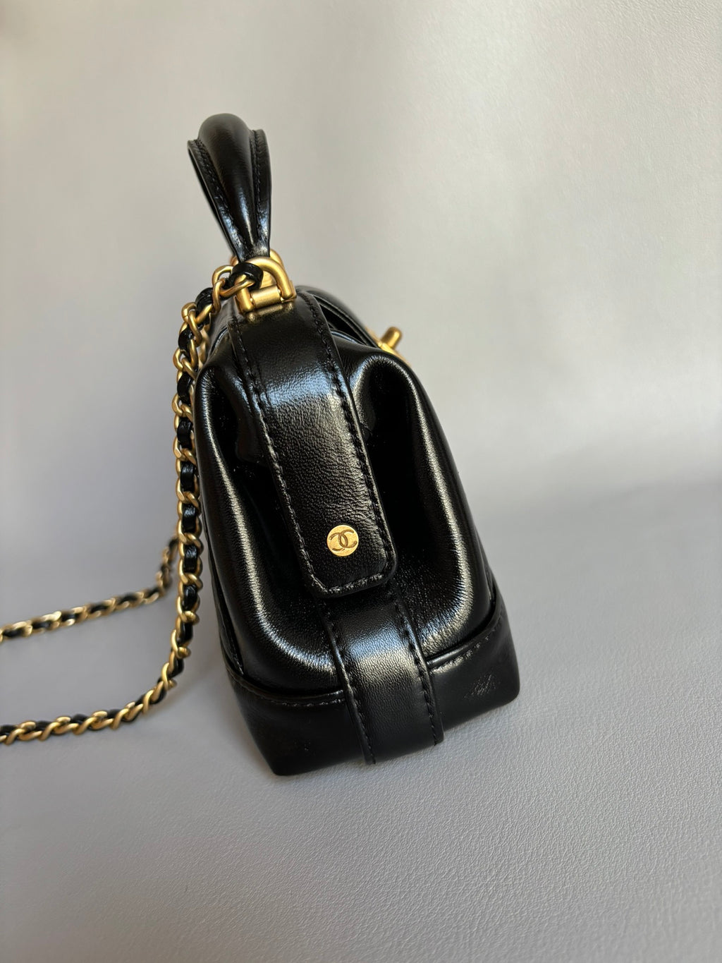 CHANEL-25c Doctor bag golden/sliver