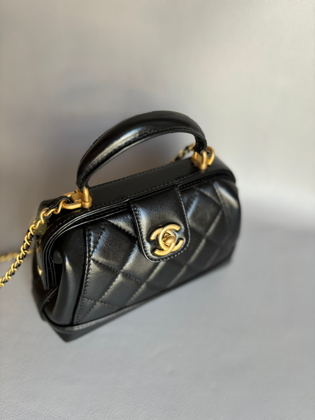 CHANEL-25c Doctor bag golden/sliver