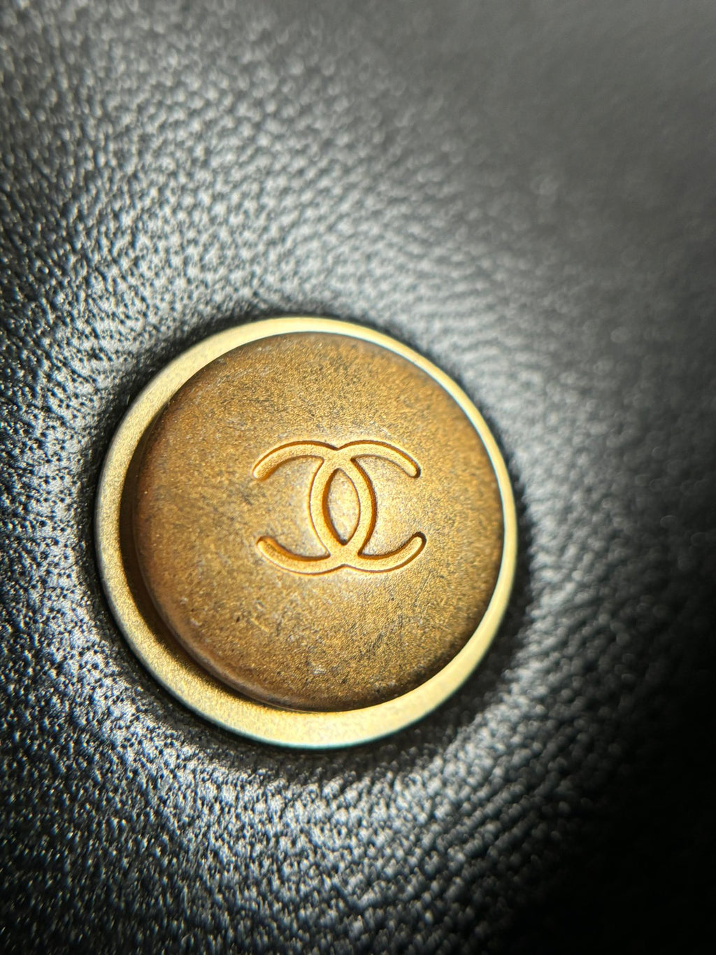 CHANEL-24K Pearl Flap bag golden/sliver