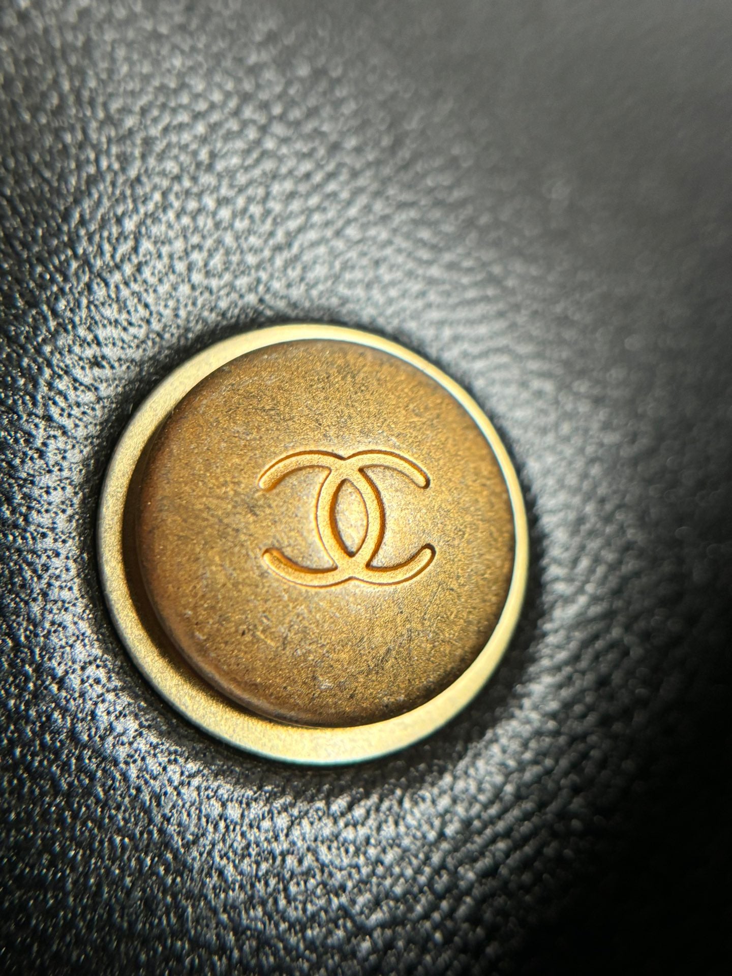 CHANEL-24K Pearl Flap bag golden/sliver