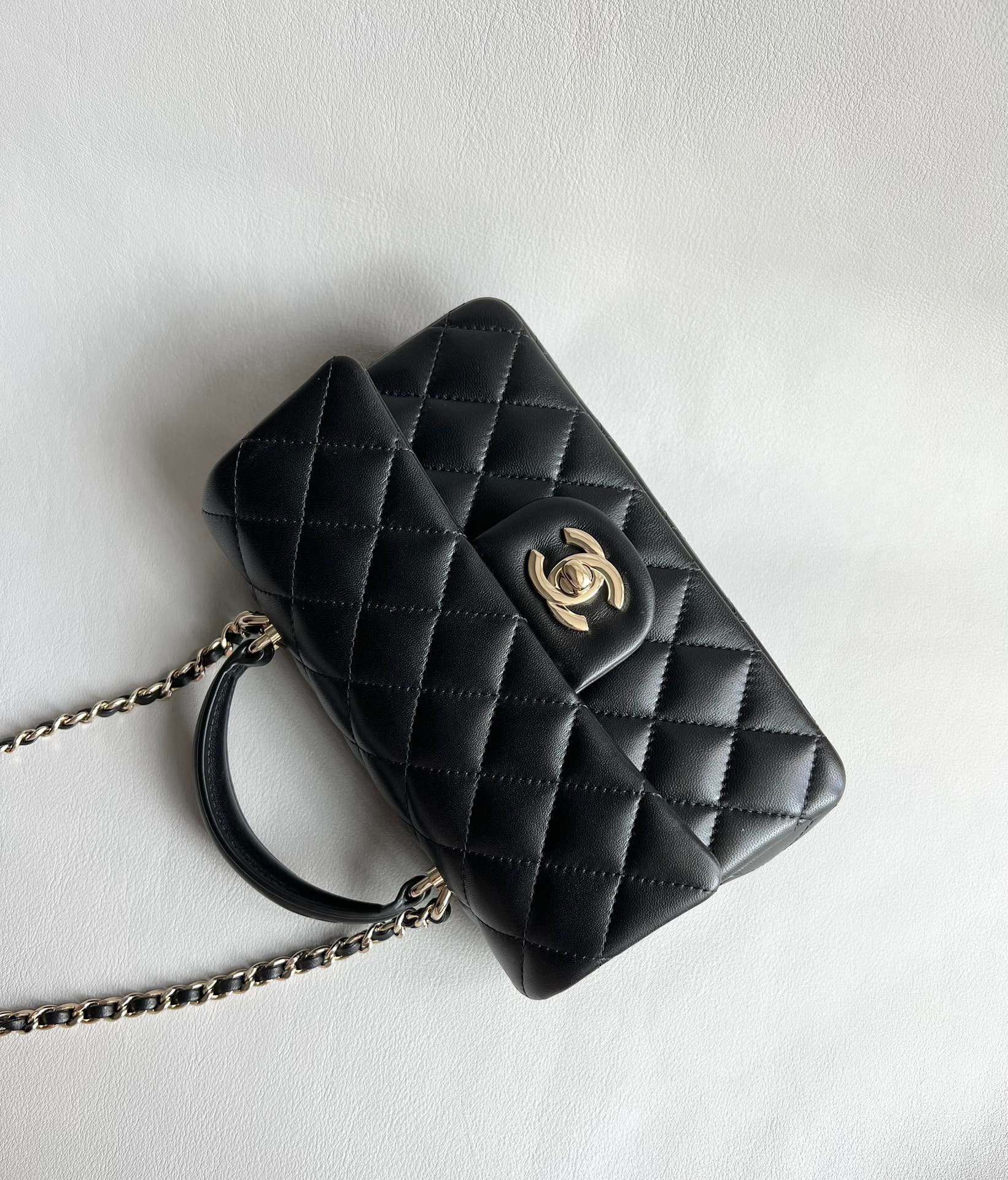 CHANEL-25B CF Handle mini bag golden/sliver