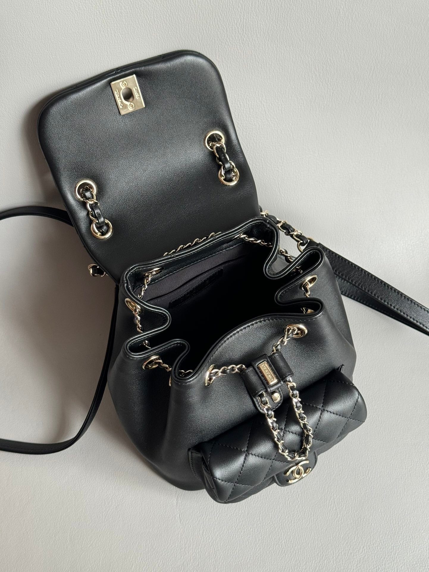 CHANEL-25A Duma bag golden/sliver