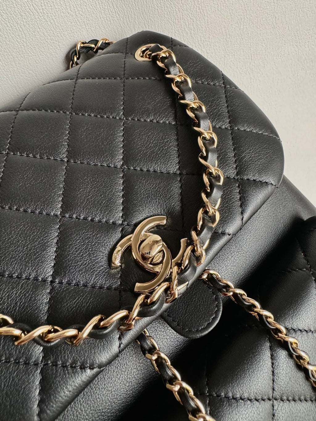 CHANEL-25A Duma bag golden/sliver