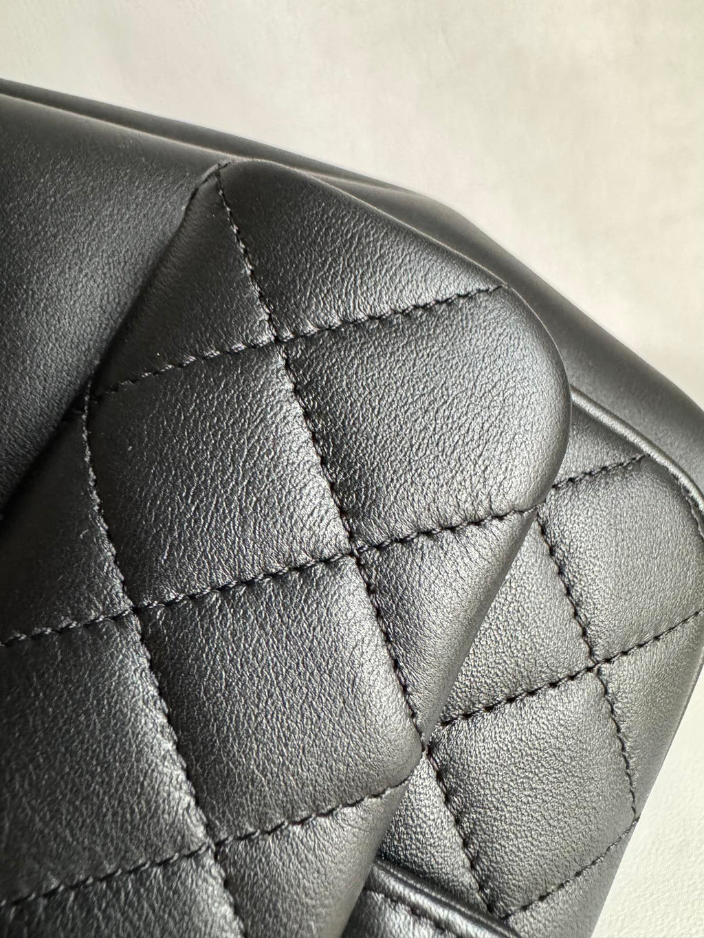 CHANEL-25A Duma bag golden/sliver