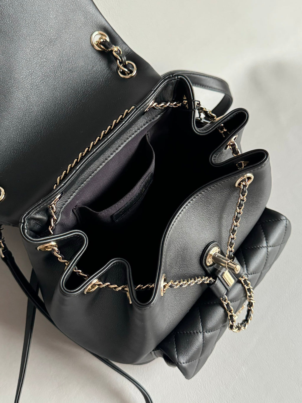 CHANEL-25A Duma bag golden/sliver