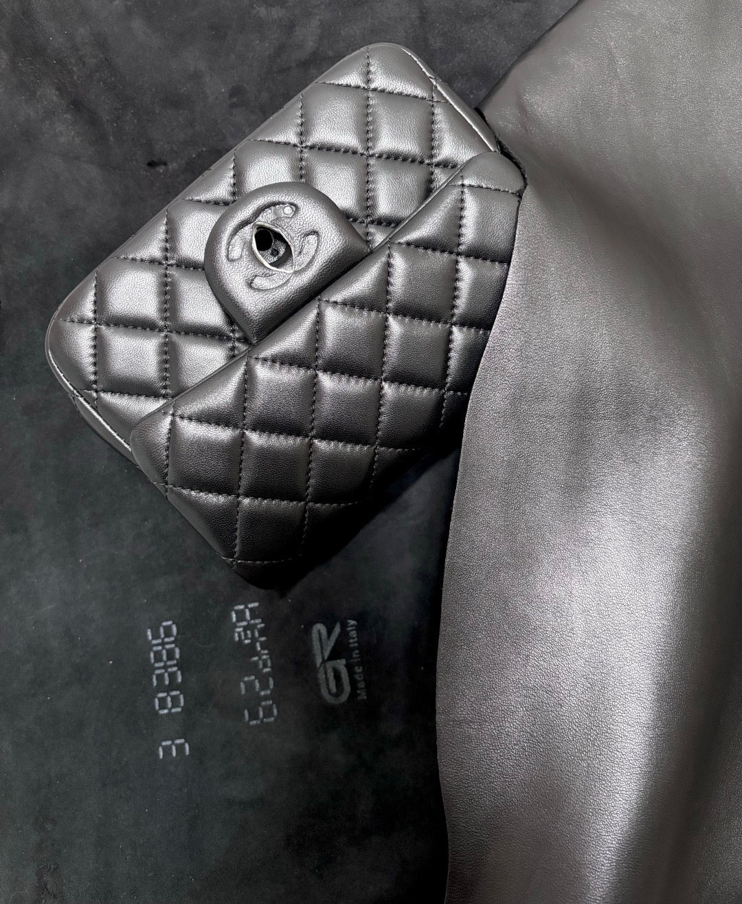 CHANEL-24K  Flap bag golden/sliver