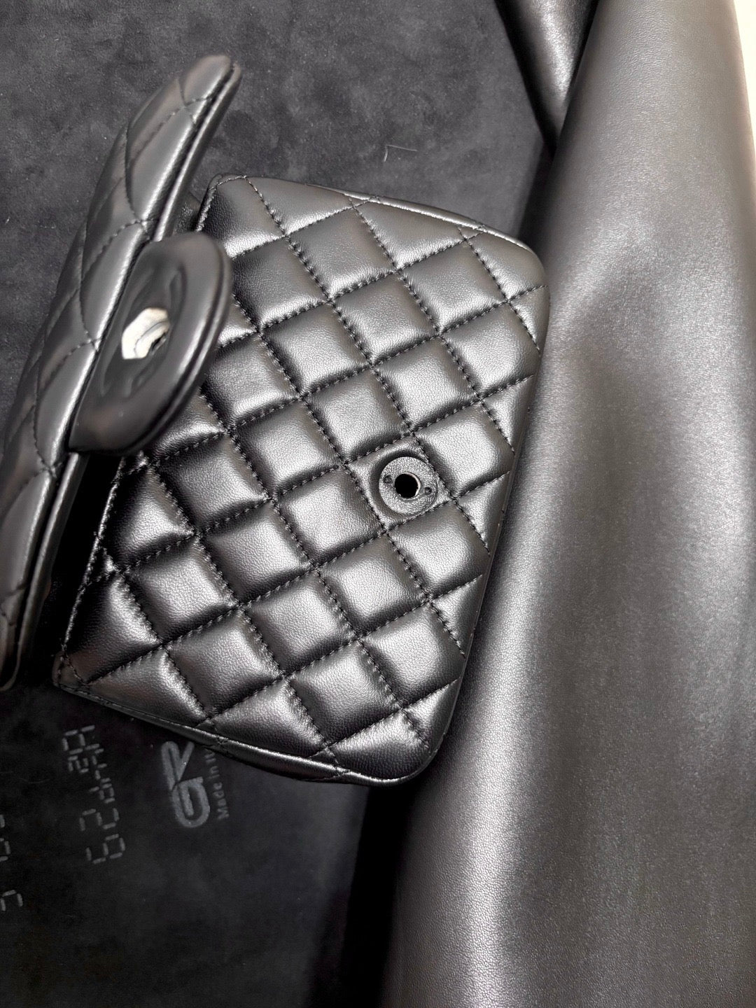 CHANEL-24K  Flap bag golden/sliver