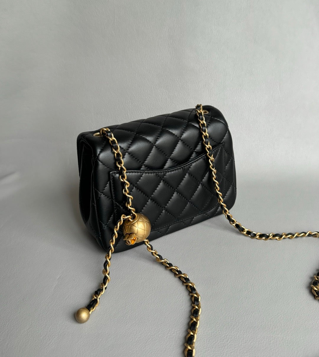 CHANEL-24K  Flap bag golden/sliver