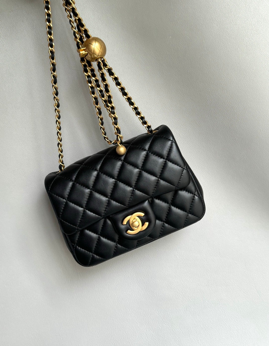 CHANEL-24K  Flap bag golden/sliver