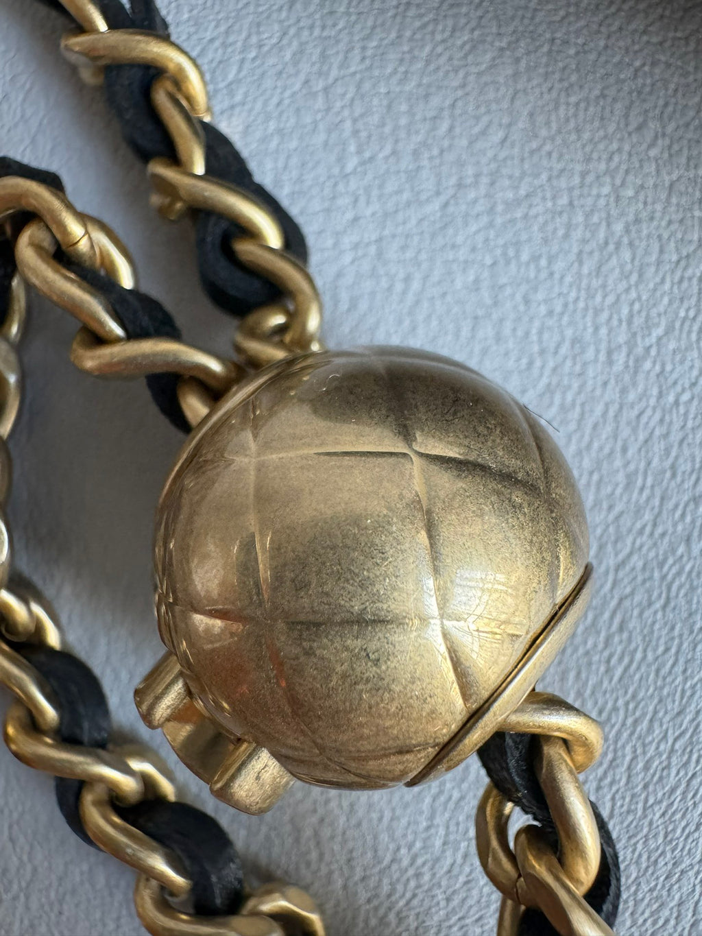 CHANEL-25c WOC bag golden/sliver