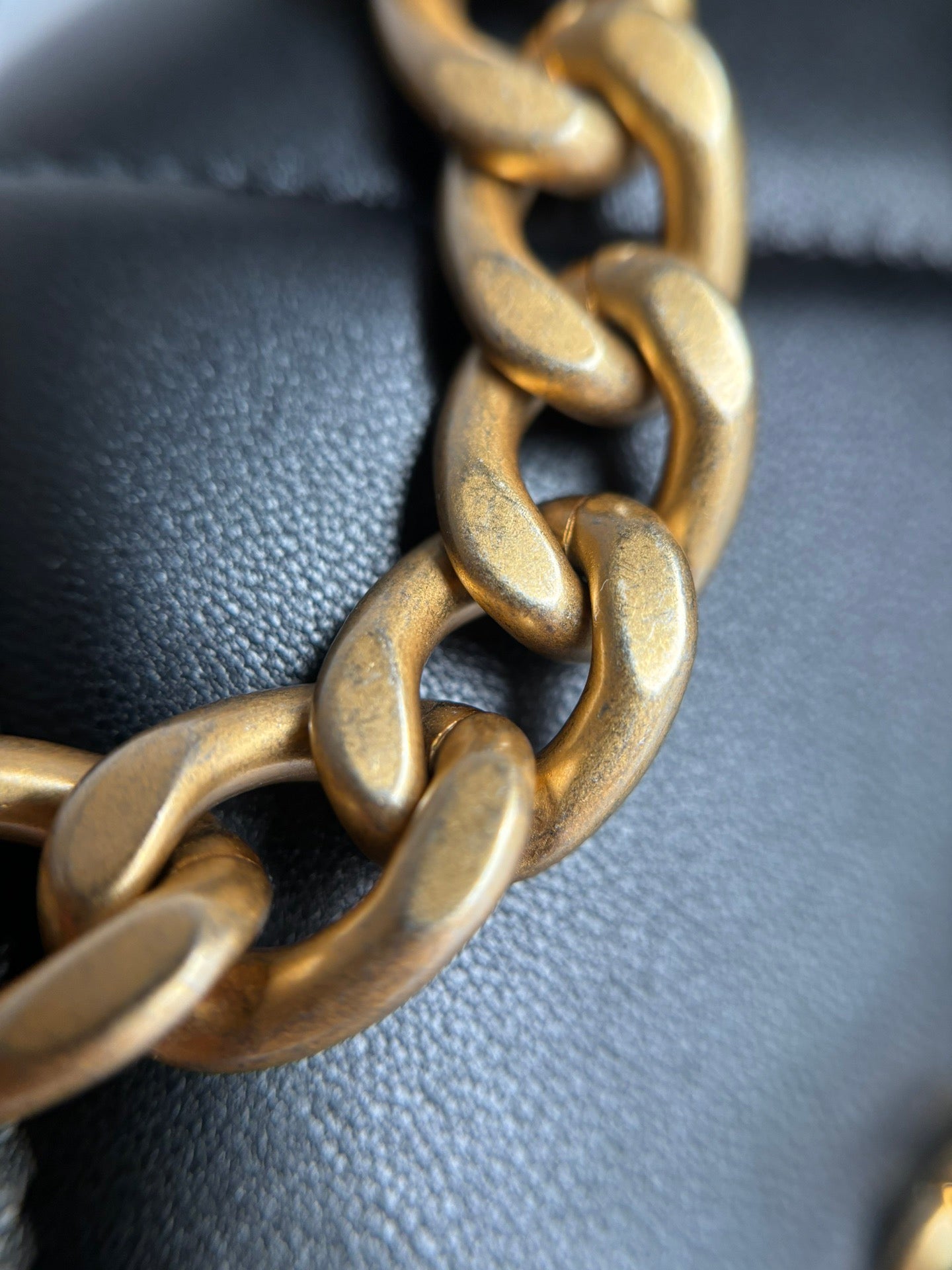 CHANEL-25B  WOC bag golden/sliver