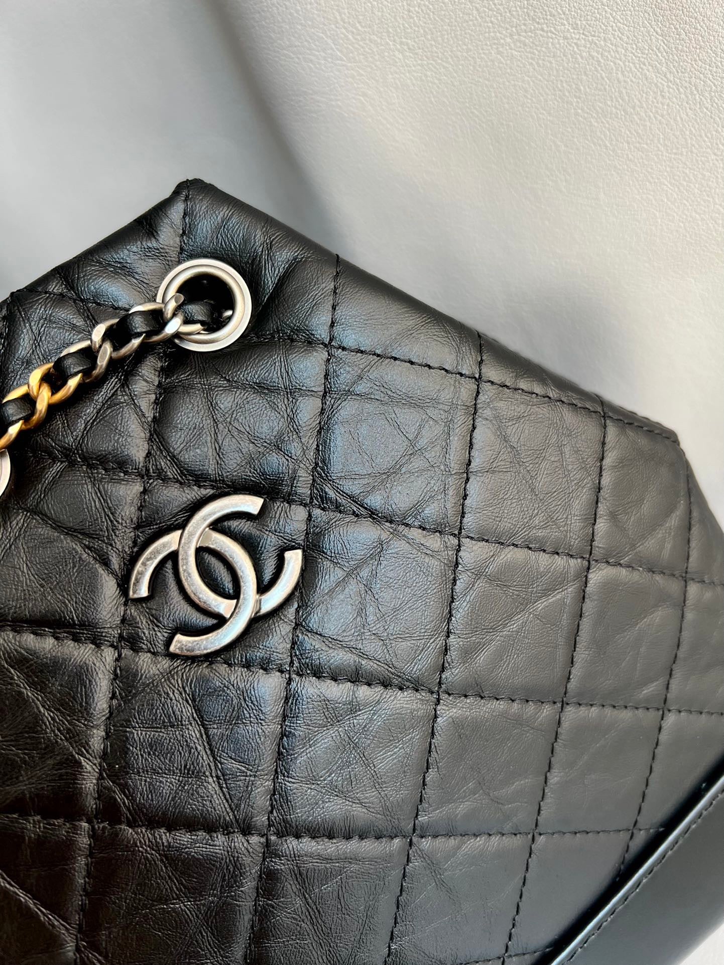 CHANEL-24P Gabrielle backpack bag golden/sliver