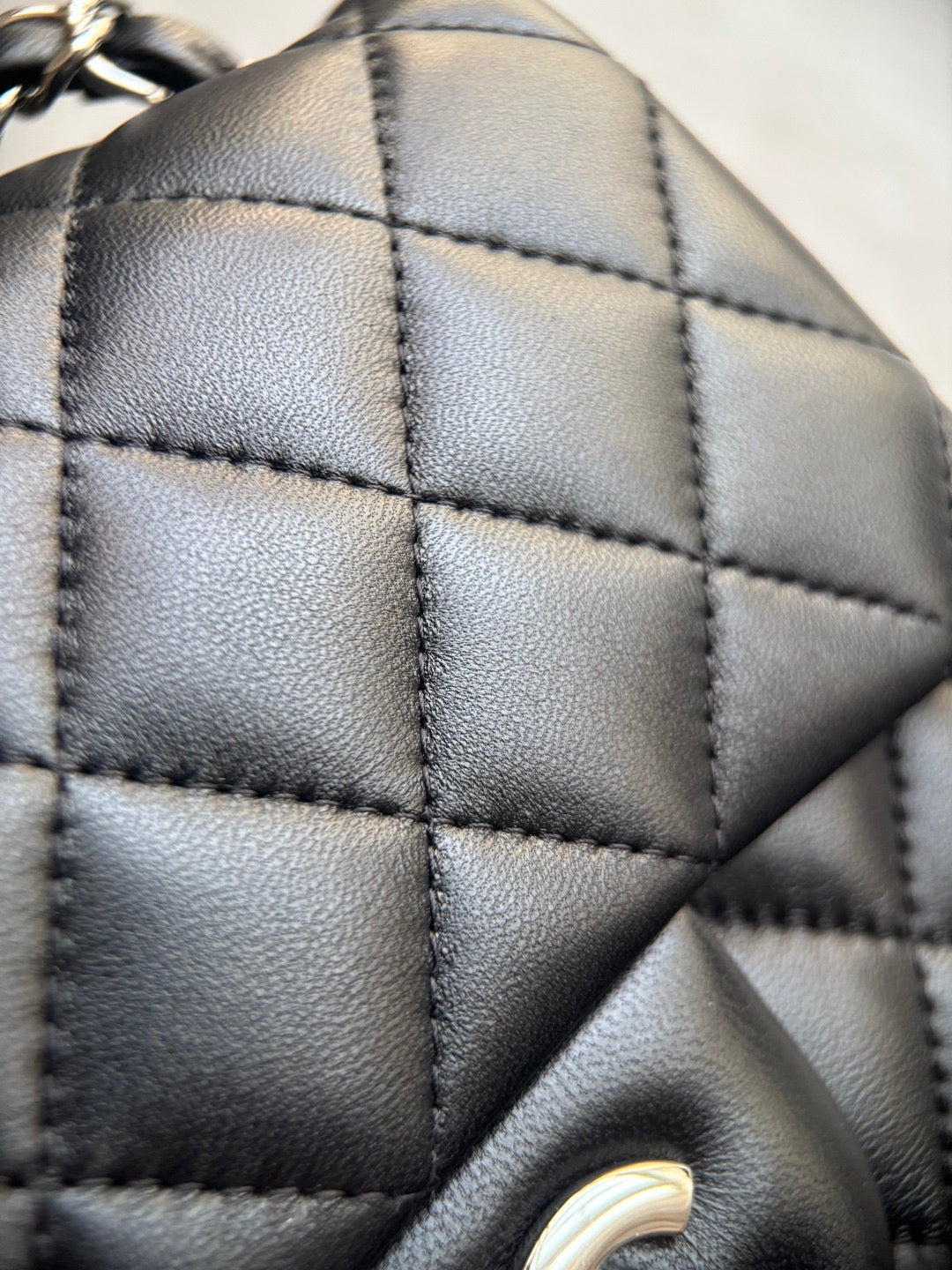 CHANEL- 24C Flap bag golden/sliver