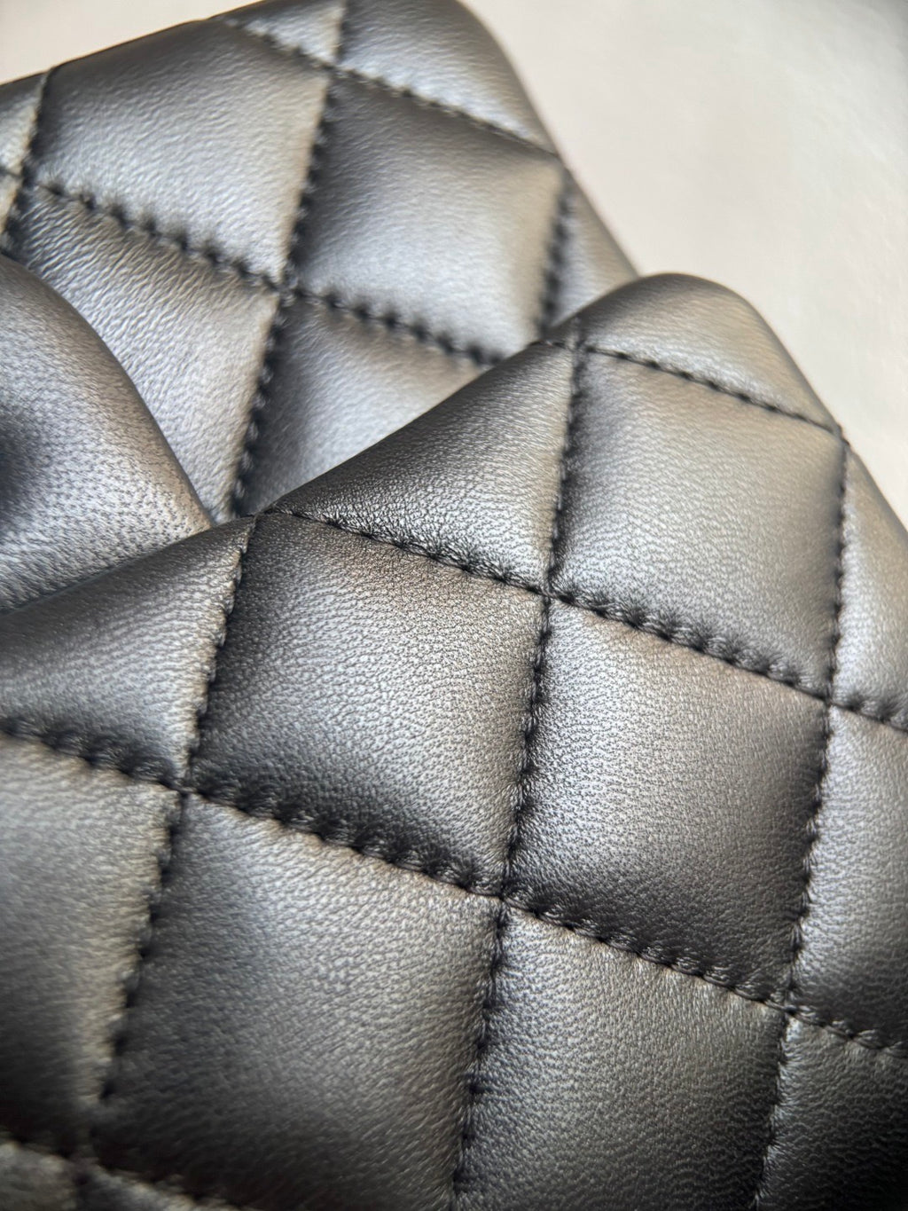 CHANEL- 24C Flap bag golden/sliver