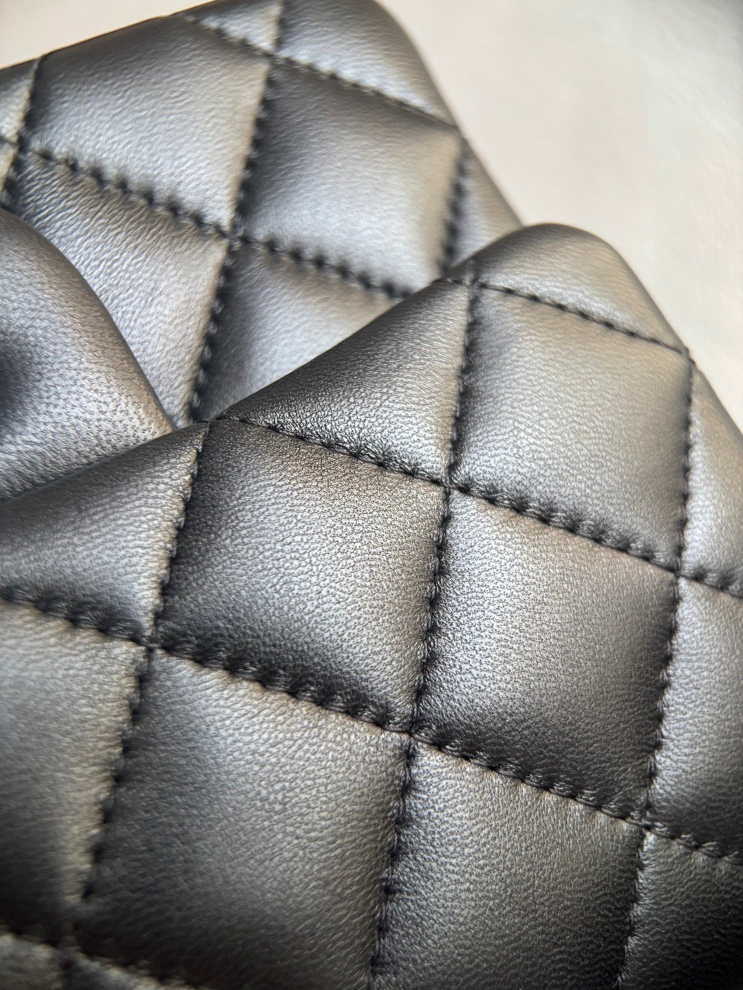 CHANEL- 24C Flap bag golden/sliver