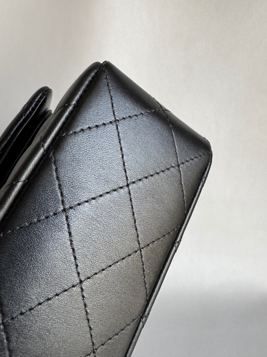 CHANEL- Flap23 bag golden/sliver