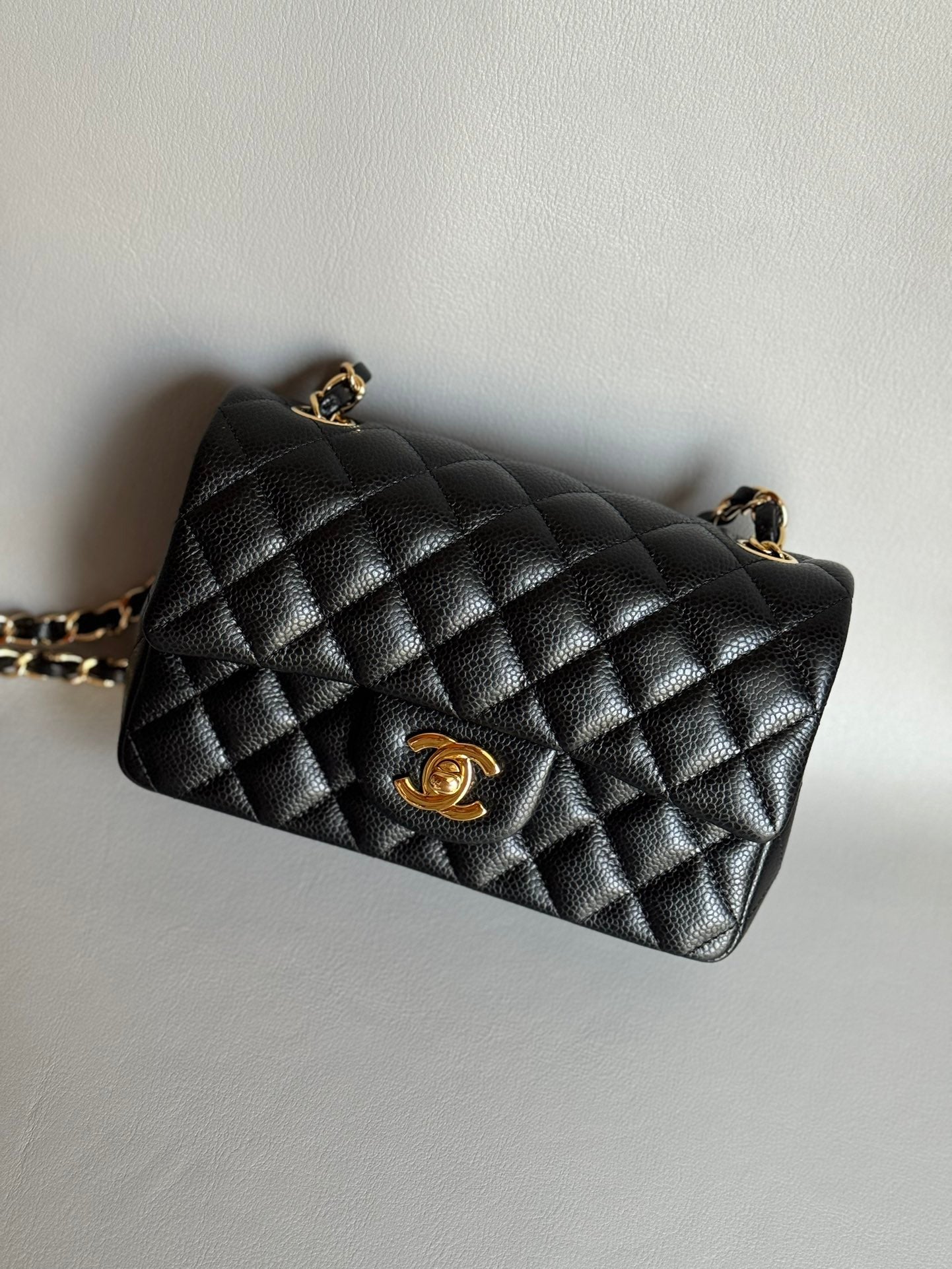 CHANEL- 24C Flap bag golden/sliver