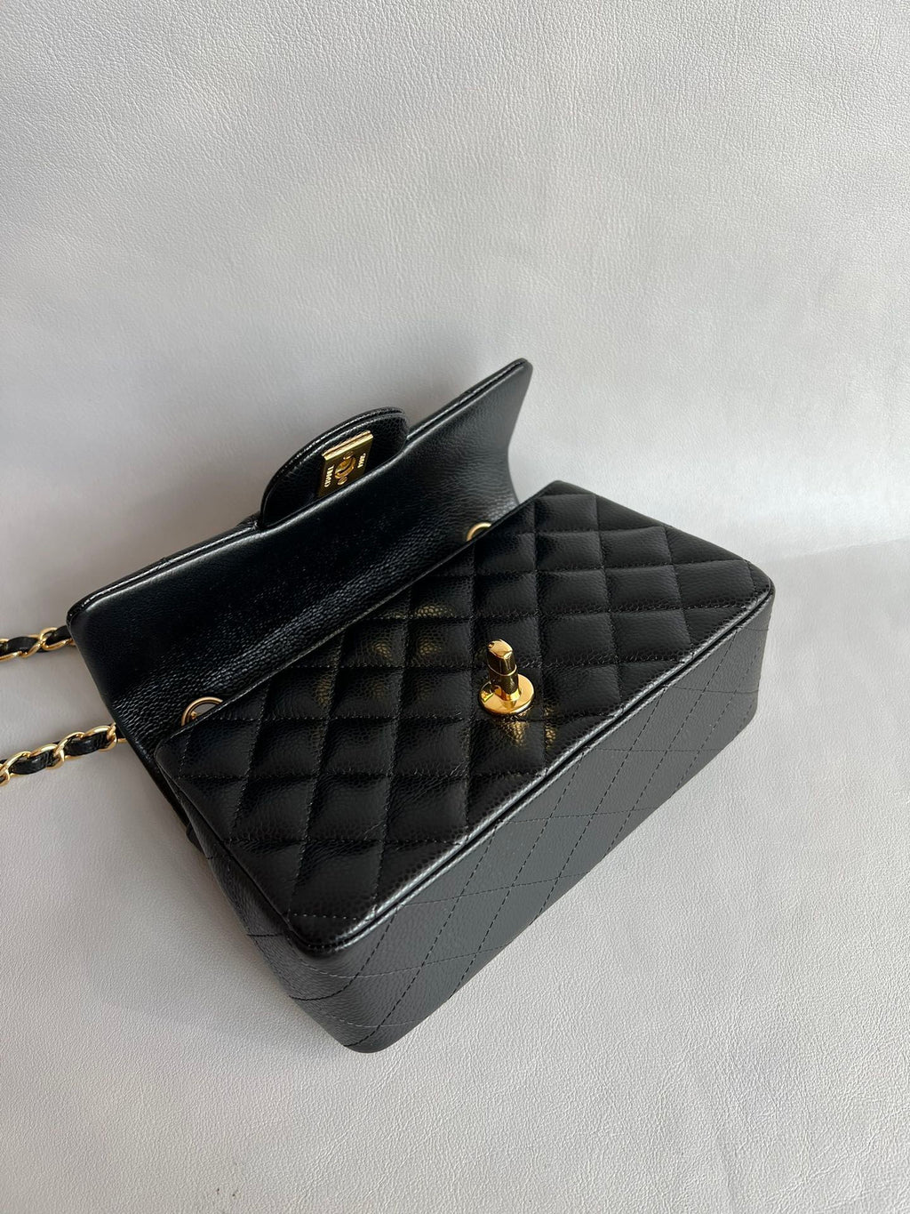 CHANEL- 24C Flap bag golden/sliver