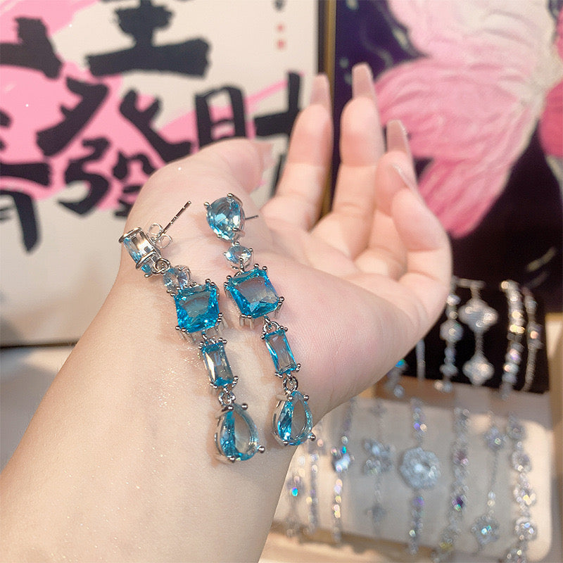 FENG SHUI - 36 Bright aquamarine ring ring and other jewelry