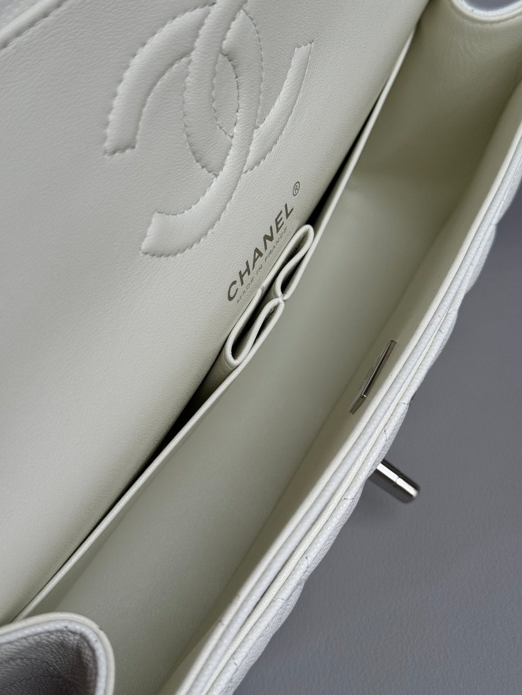 CHANEL- Classic Flag bag golden/sliver