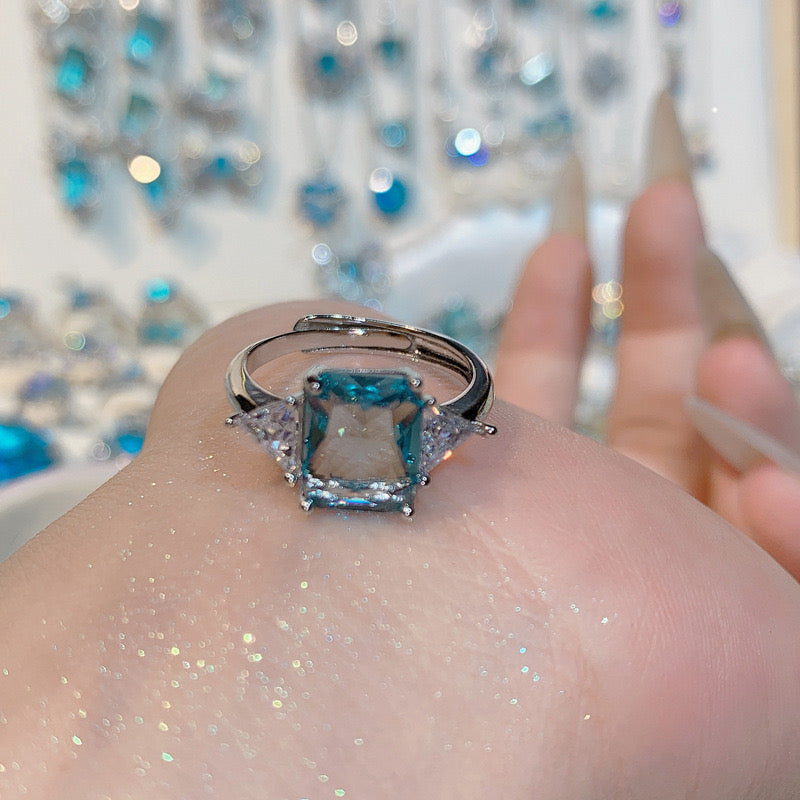 FENG SHUI - 36 Bright aquamarine ring ring and other jewelry