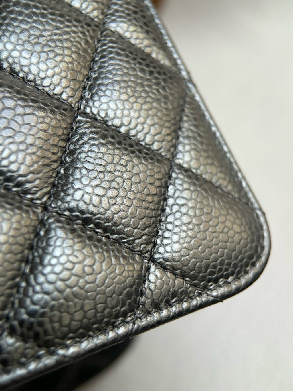 CHANEL- Jumbo28 bag golden/sliver