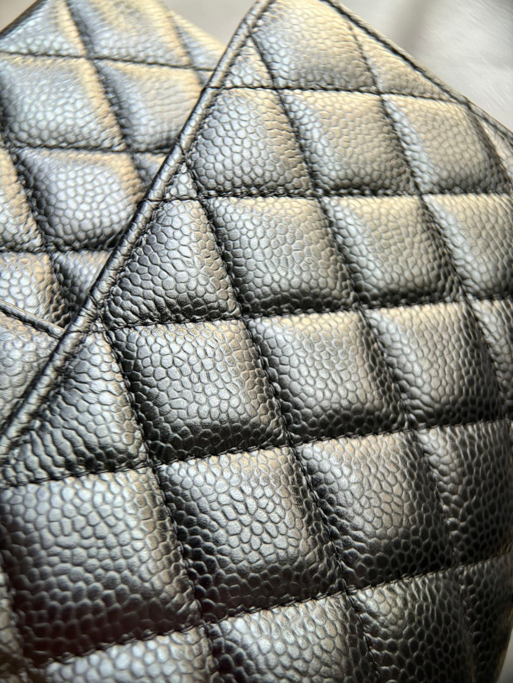 CHANEL- Jumbo28 bag golden/sliver