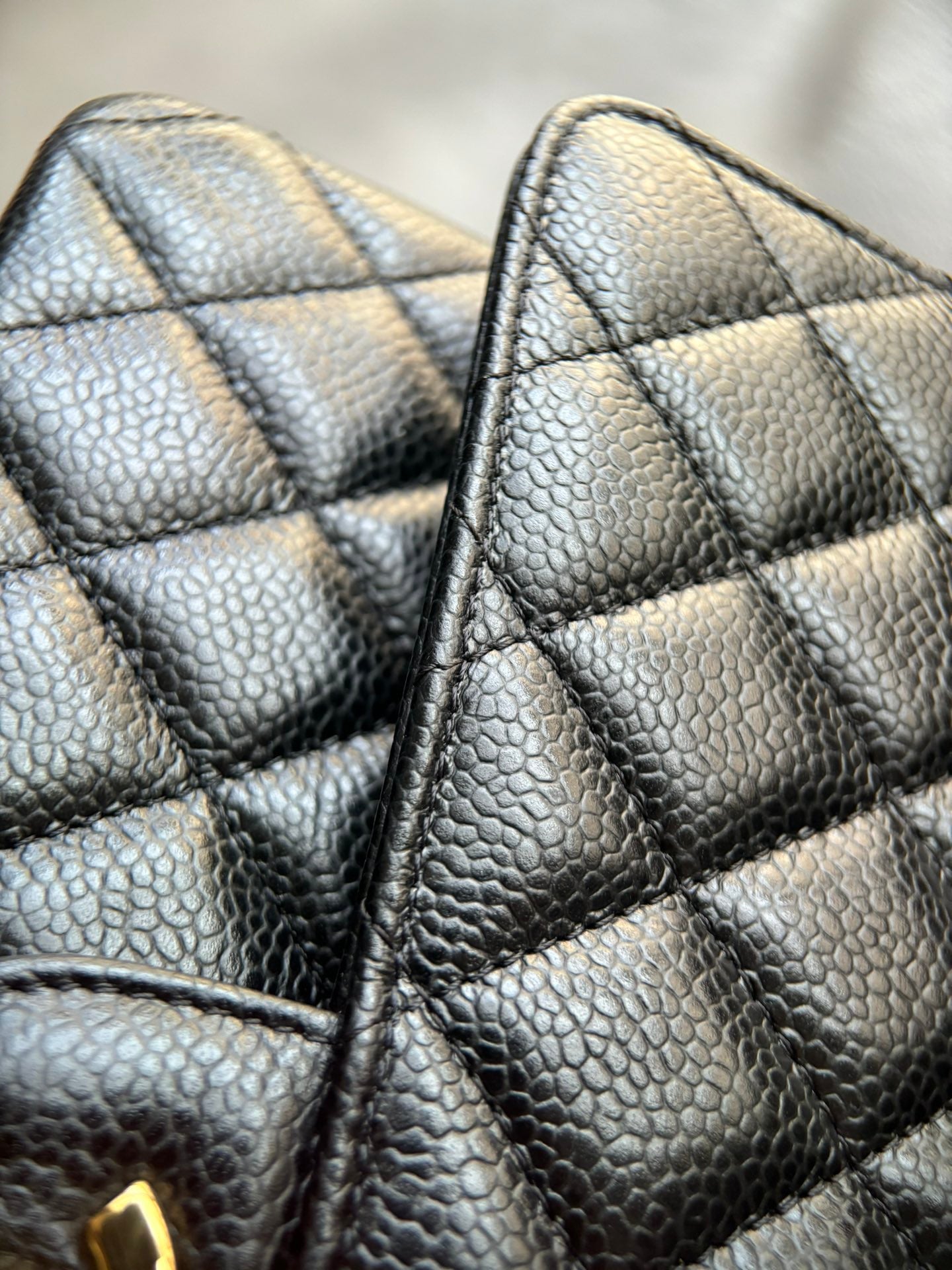 CHANEL- Jumbo28 bag golden/sliver