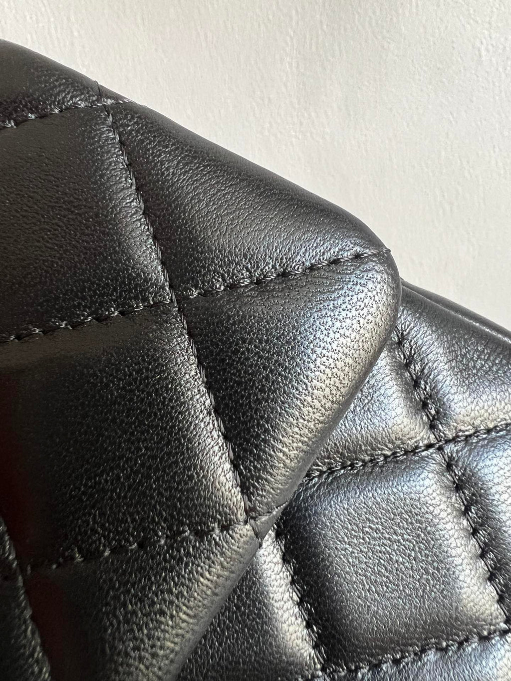 CHANEL-22K Flap bag golden/sliver