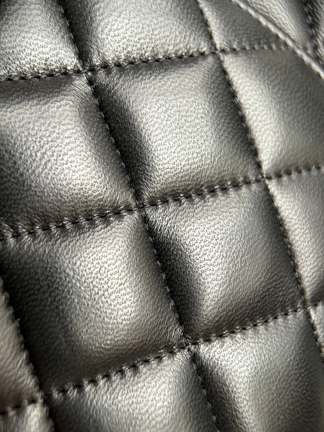 CHANEL- Classic Flag 30bag golden/sliver