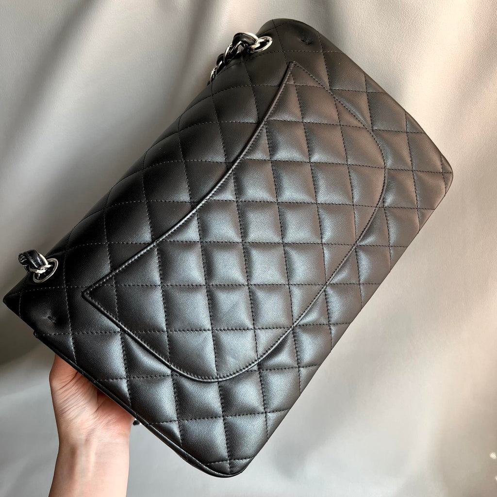 CHANEL- Classic Flag 30bag golden/sliver