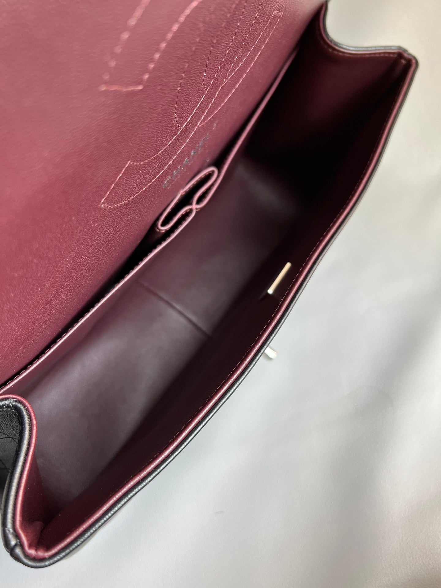 CHANEL- Classic Flag 30bag golden/sliver