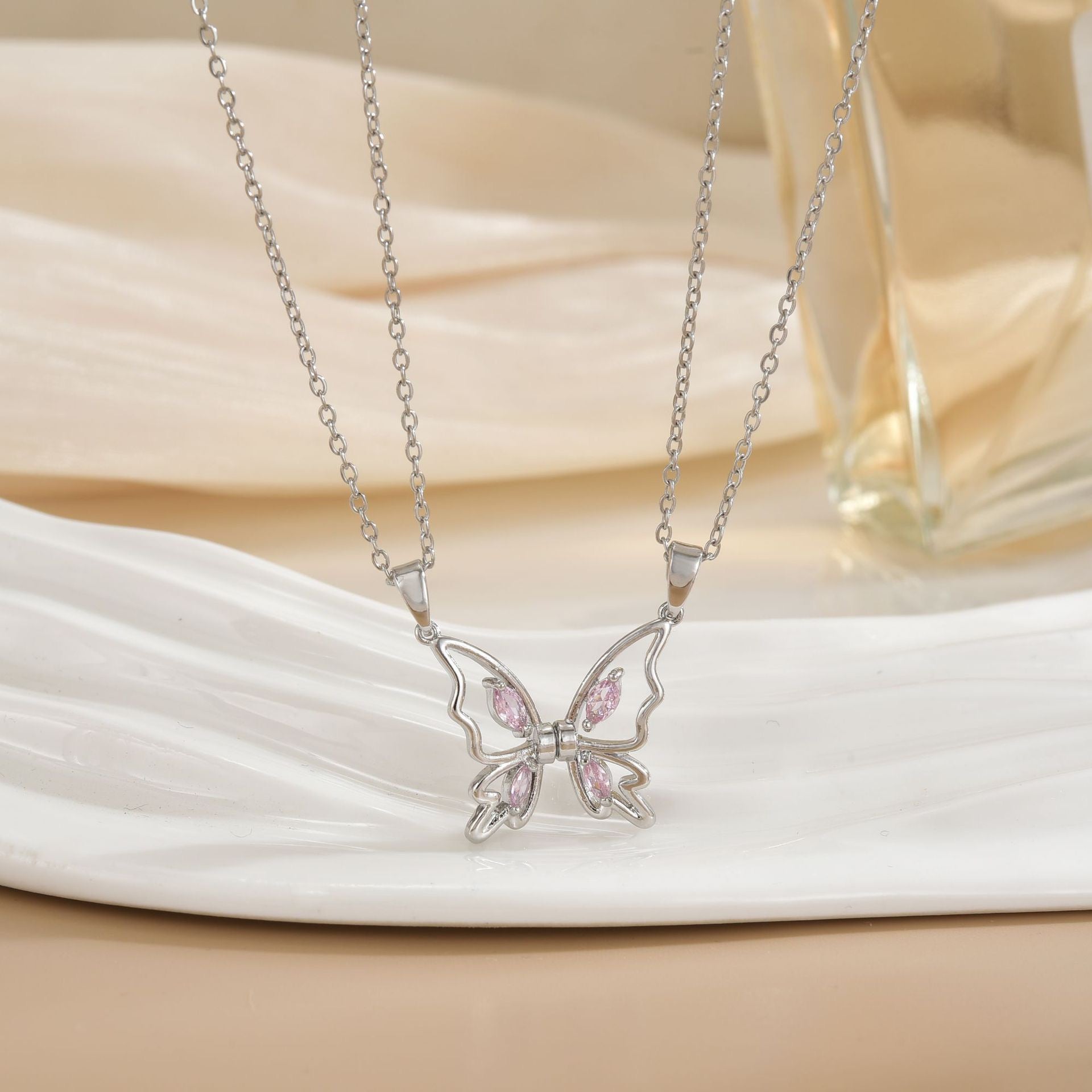 FENG SHUI - 1 Magnetic sun and moon necklace fashion all high-grade sense