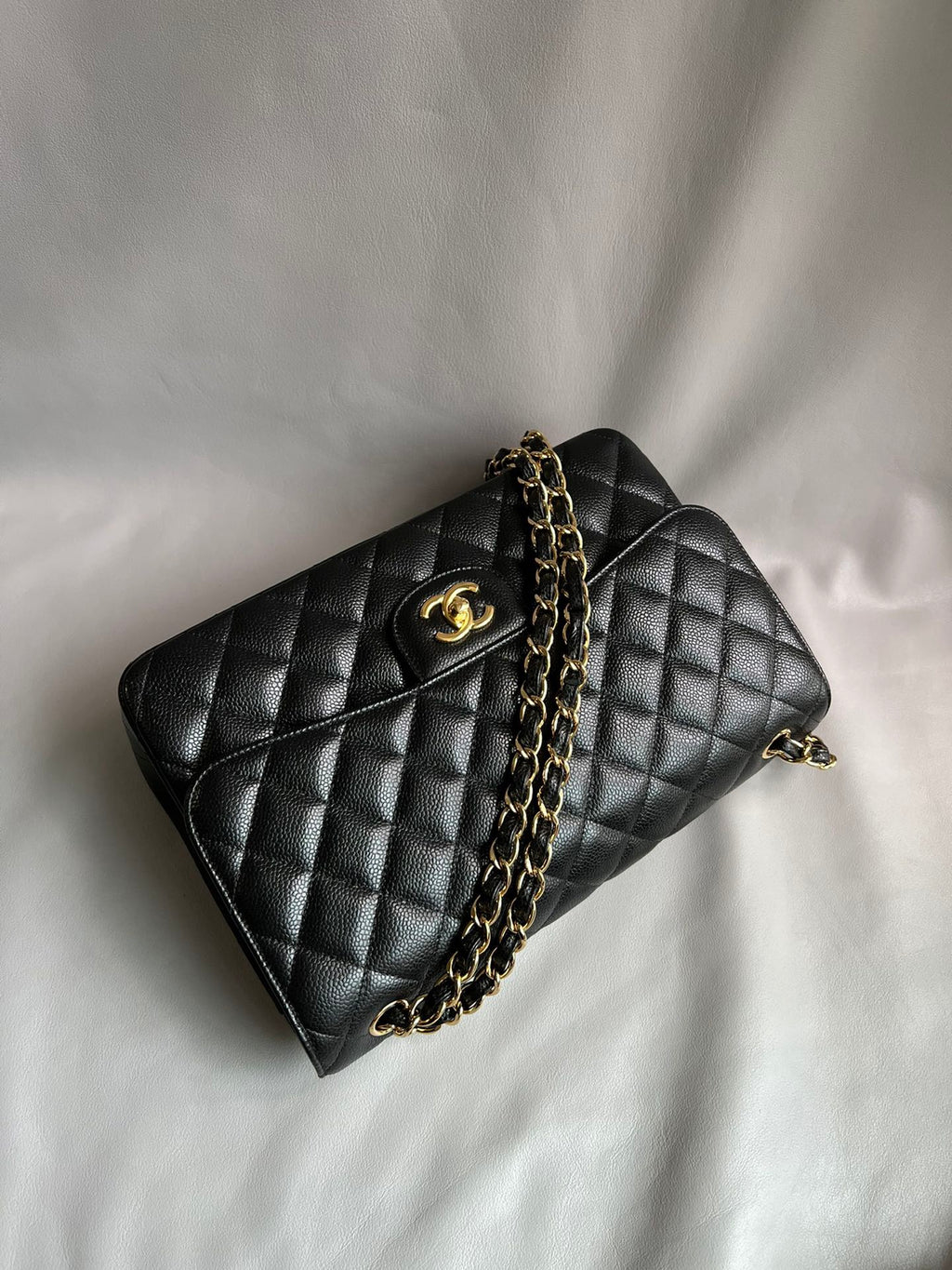 CHANEL- Classic Jumbo Flag bag golden/sliver