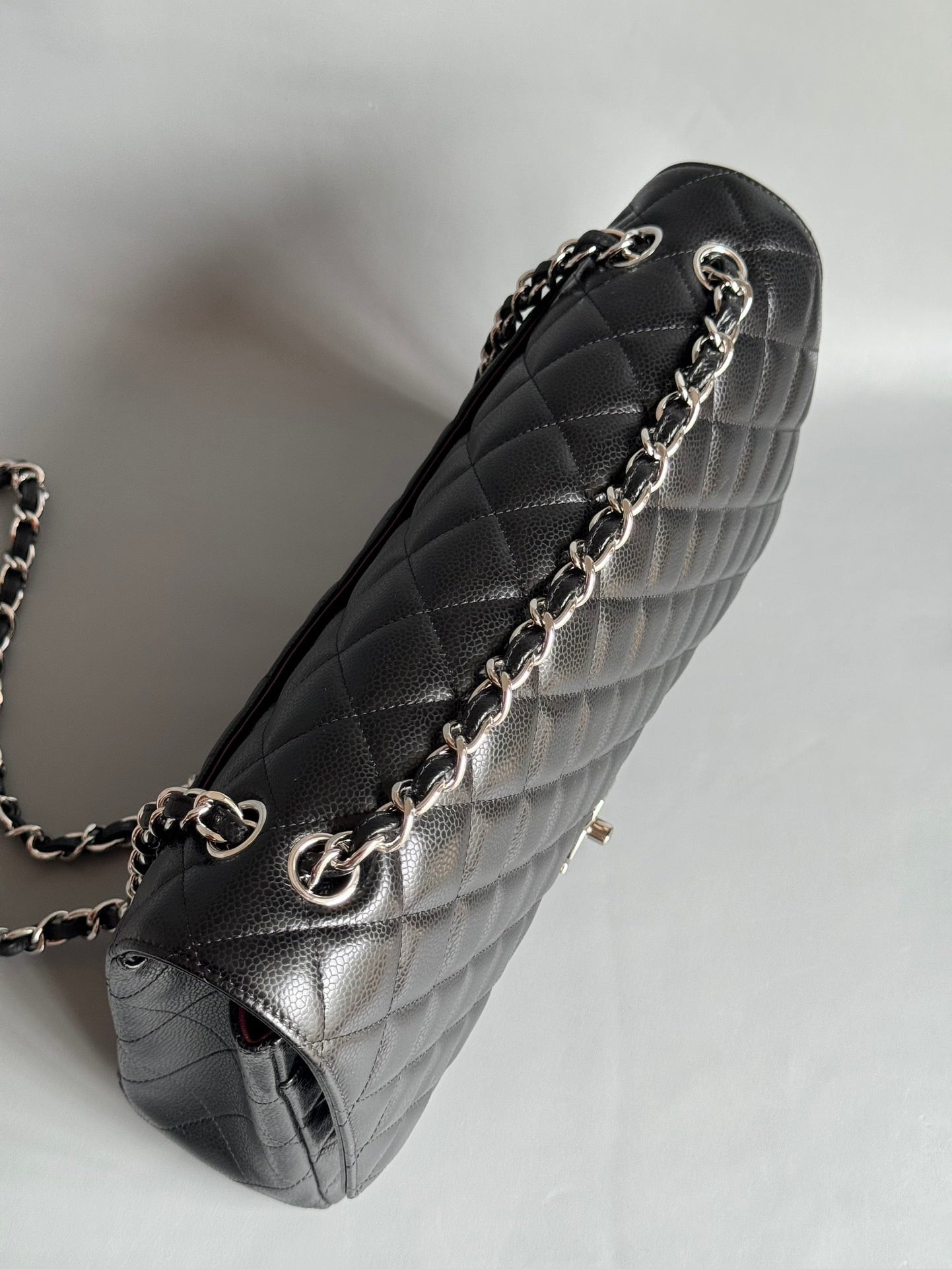 CHANEL-Maxi bag golden/sliver