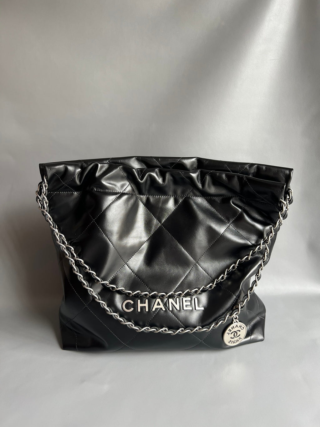 CHANEL-22bag mini golden/sliver