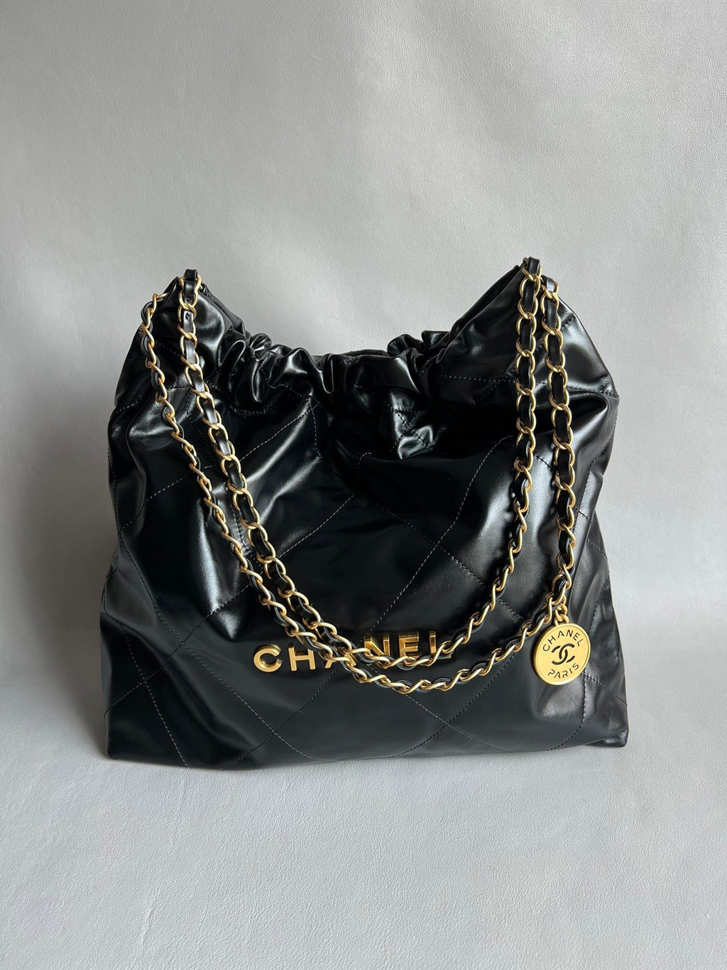 CHANEL-22bag mini golden/sliver