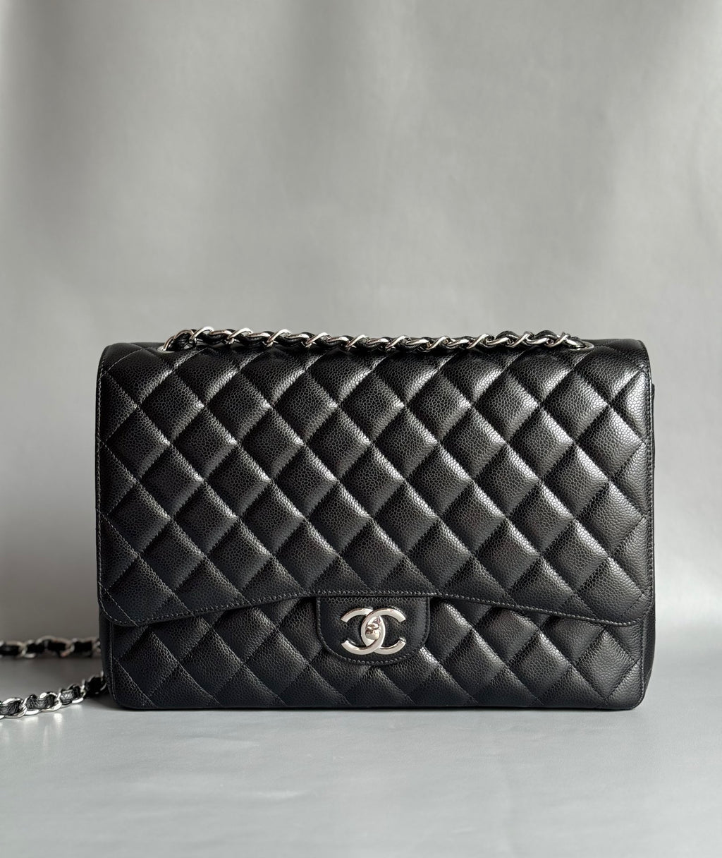 CHANEL-Maxi bag golden/sliver