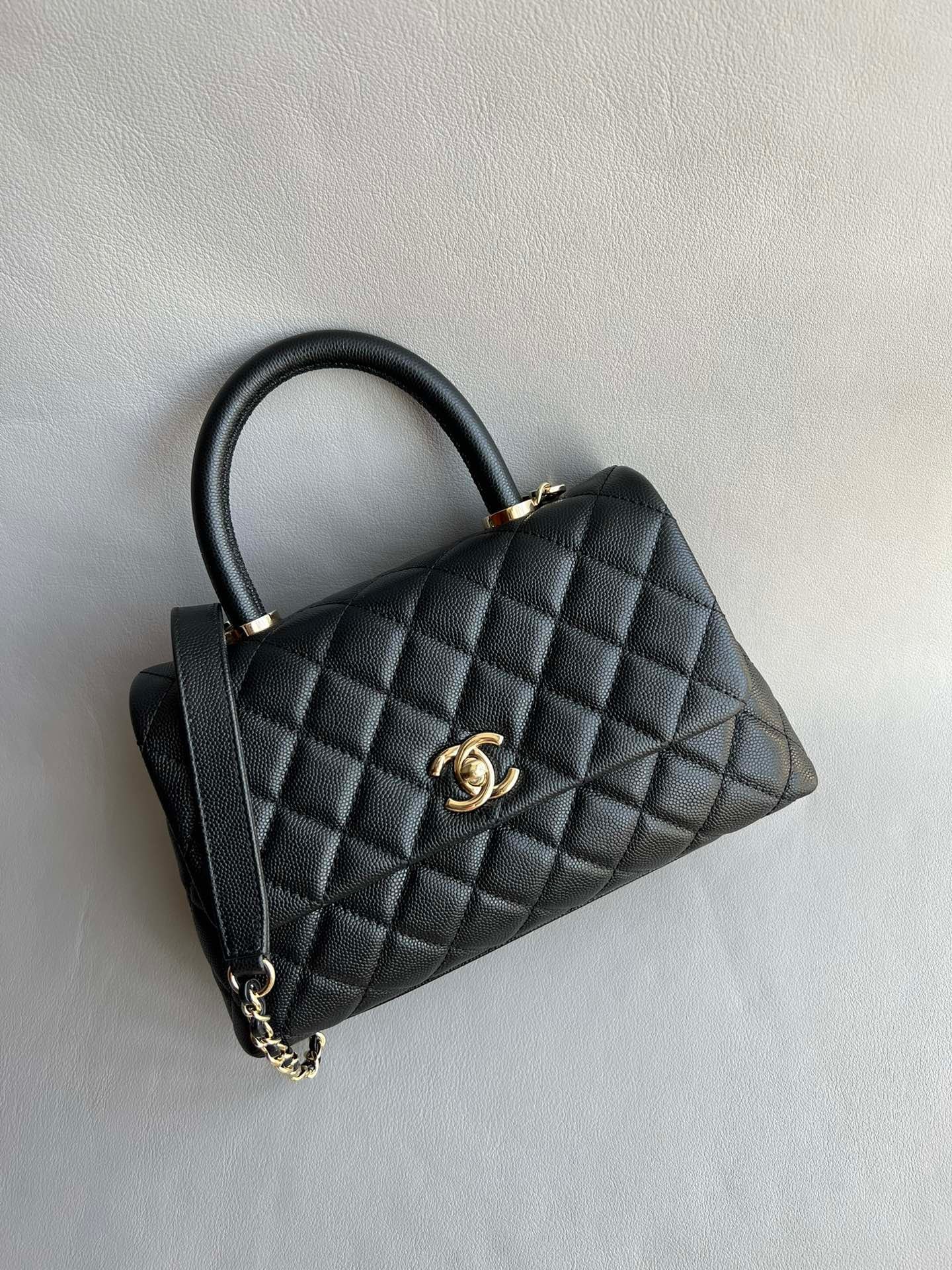 CHANEL-coco Handle Lambskin bag golden/sliver