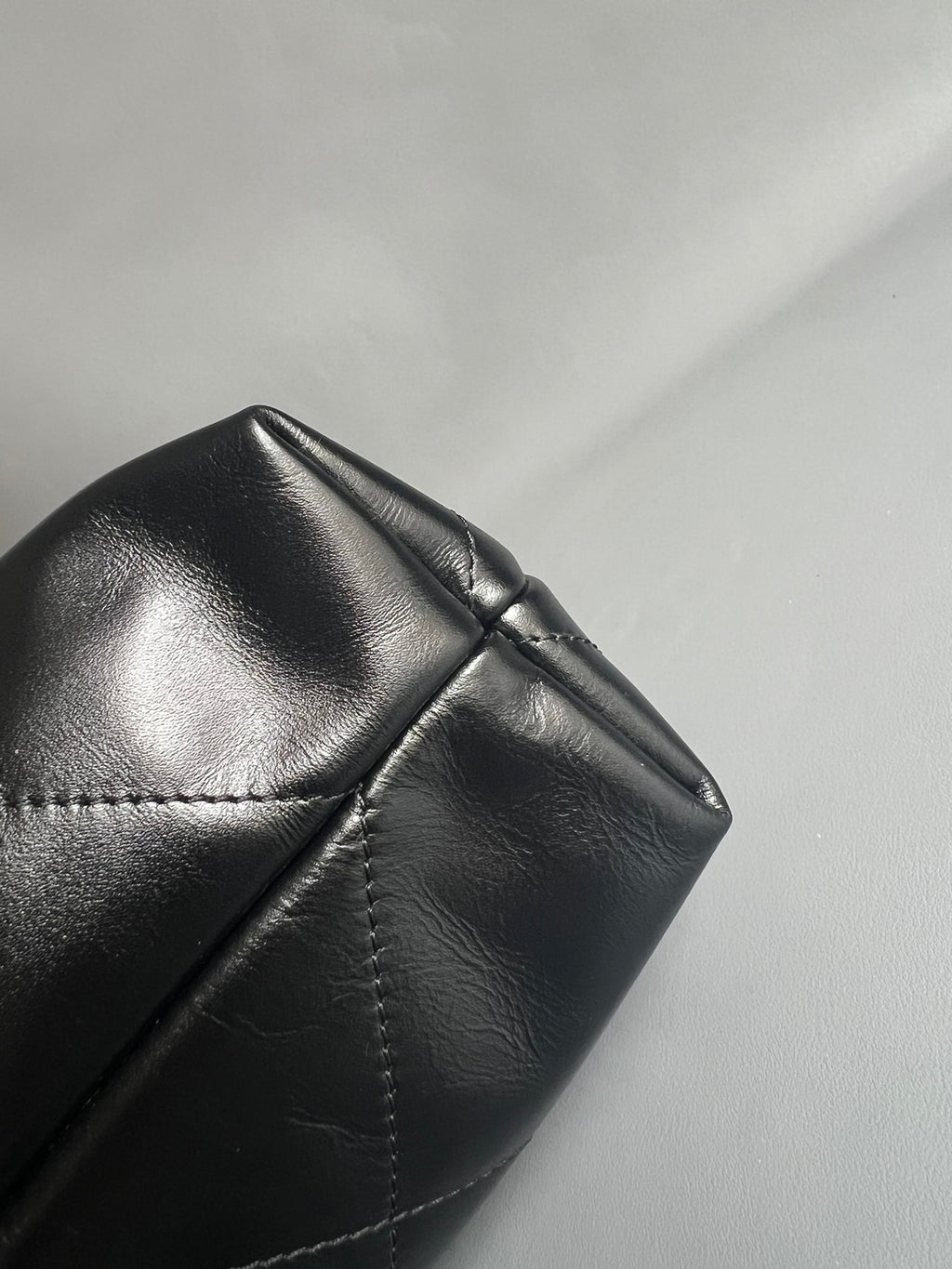 CHANEL-22bag mini golden/sliver