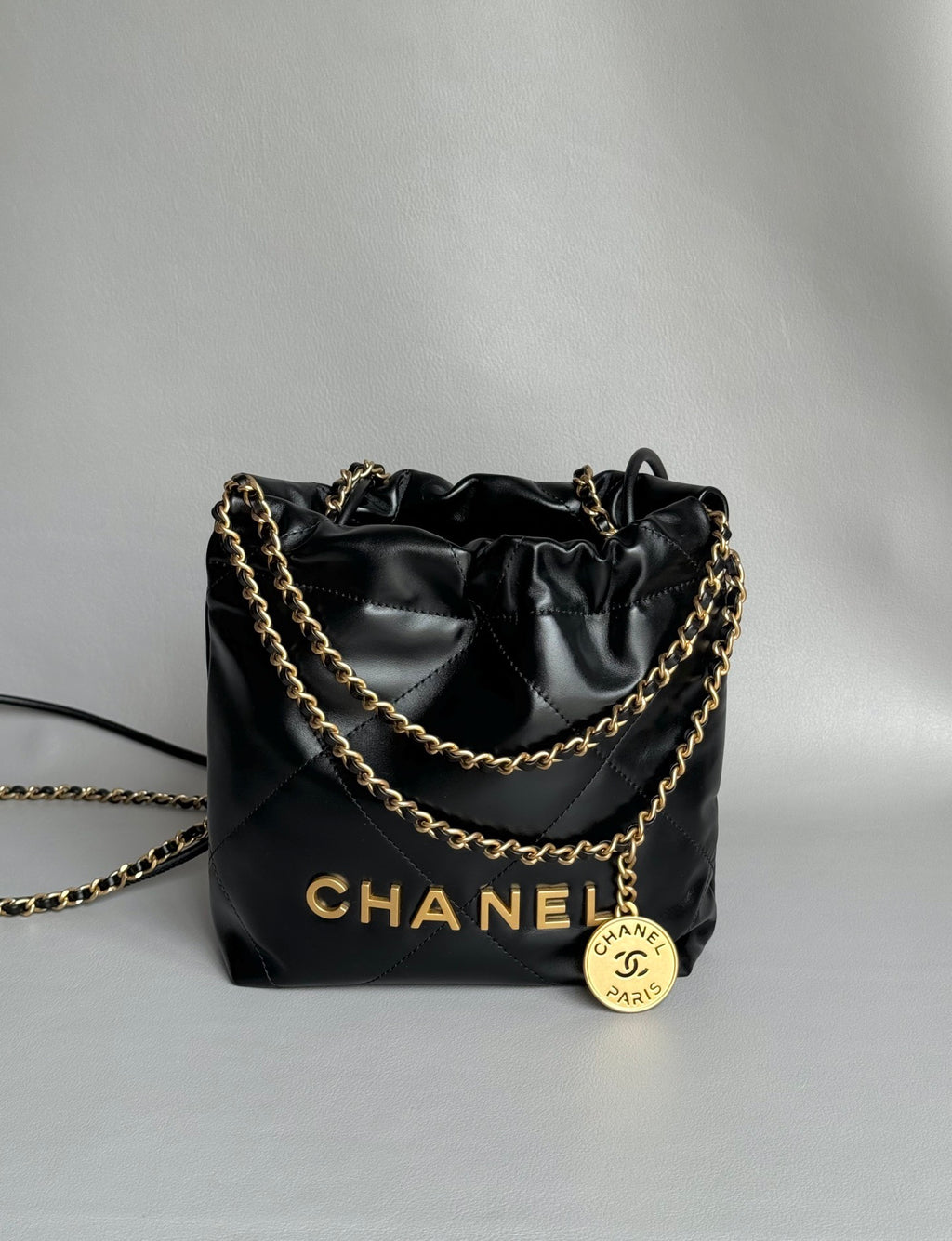 CHANEL-22bag mini golden/sliver