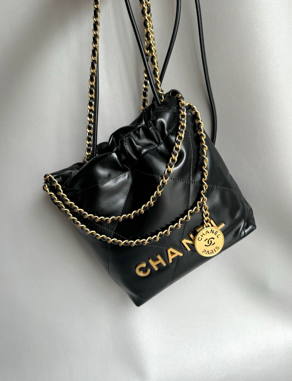 CHANEL-22bag mini golden/sliver