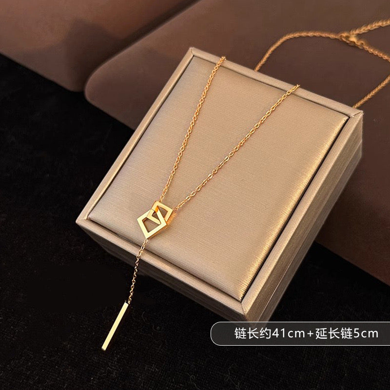 FENG SHUI - 8 Niche light luxury temperament sweater chain does not fade all collarbone chain choker
