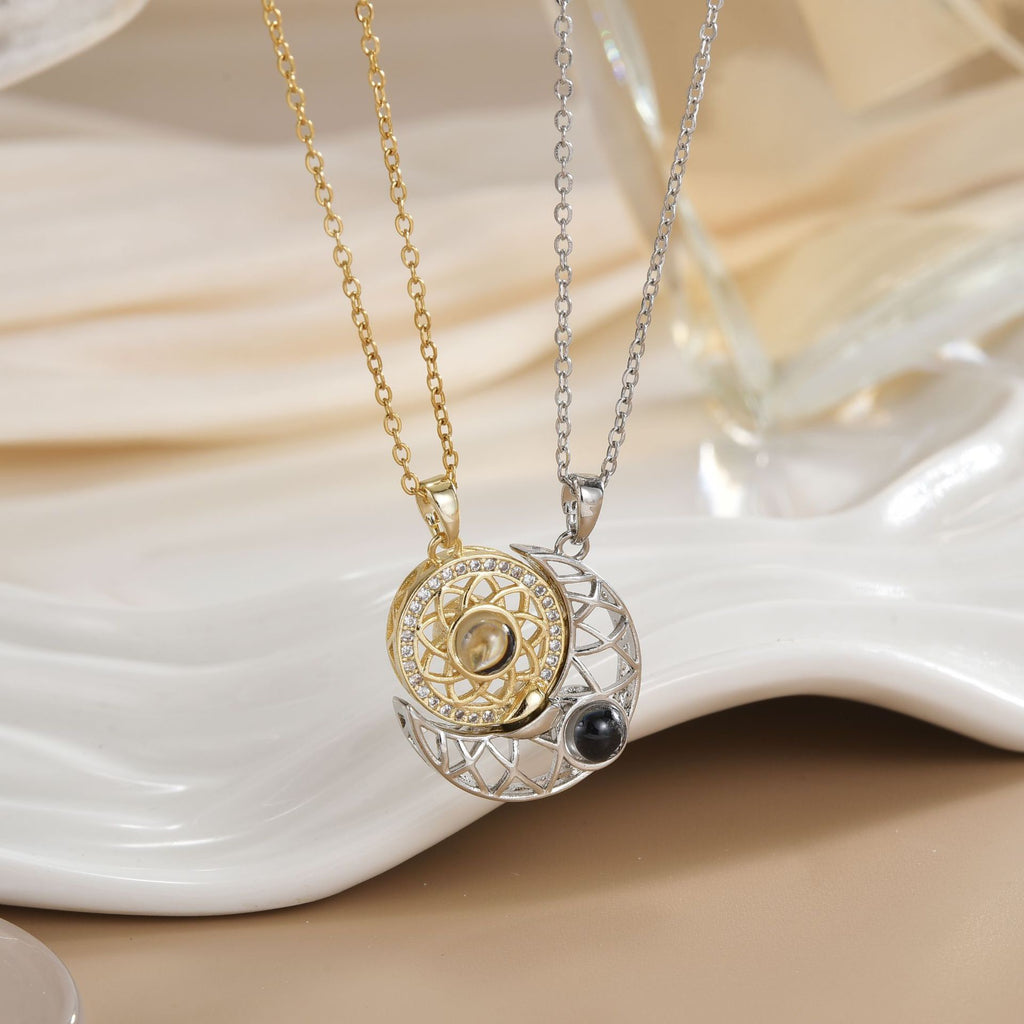 FENG SHUI - 1 Magnetic sun and moon necklace fashion all high-grade sense