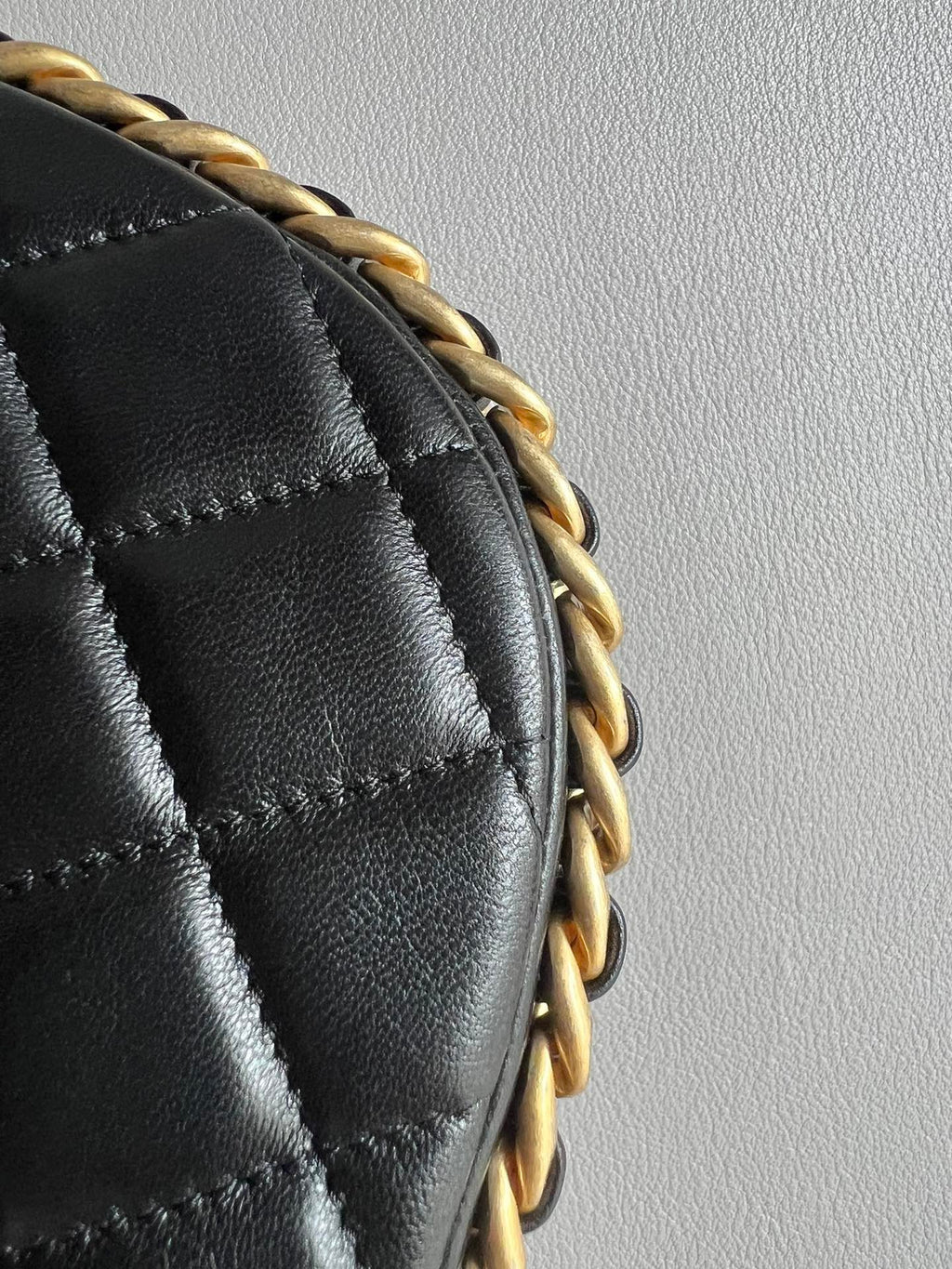 CHANEL-24S HoBo bag Handle bag golden/sliver